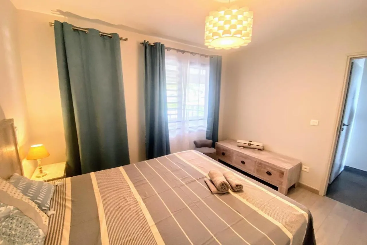 Near Papeete Modern One Bedroom Apartment Very Nice Sea View 0*, Papeete (Tahiti) French Polynesia